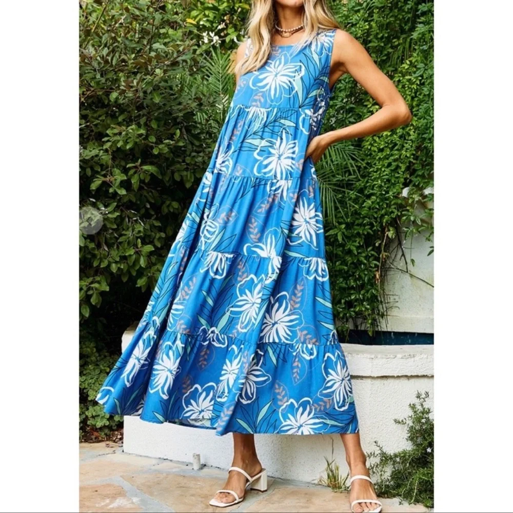 ✨LAST ONE✨Most Beautiful Tiered Sleeveless Floral Print Maxi Dress - Picture 3 of 4